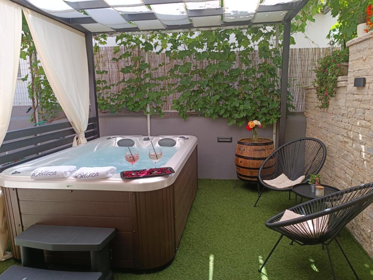 Apartment Belleza With Private Jacuzzi Zadar Exteriér fotografie